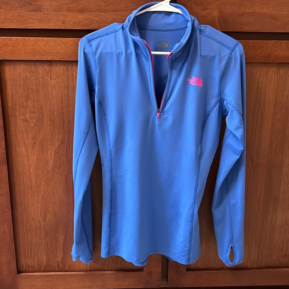 Women’s North Face quarter zip
